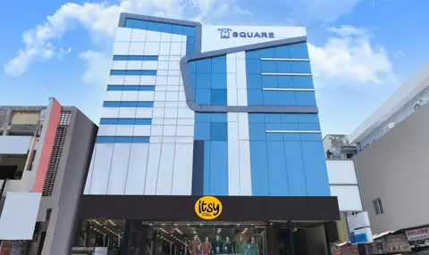 Itsy Hotels N Square