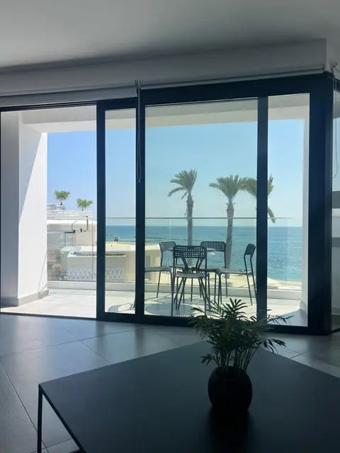 Sea La Vie #2 - Luxury Seaview apartment
