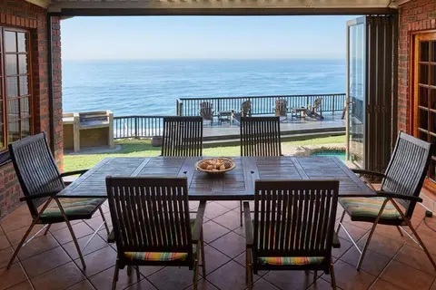 Garvies Surf house