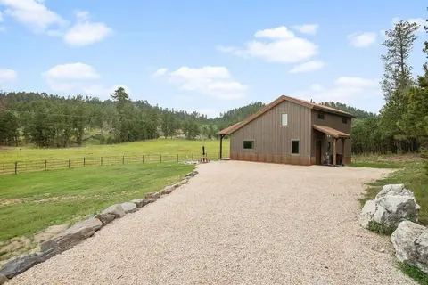Hot Shot Hideaway