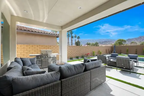 PGA WEST New Pool & Spa Home