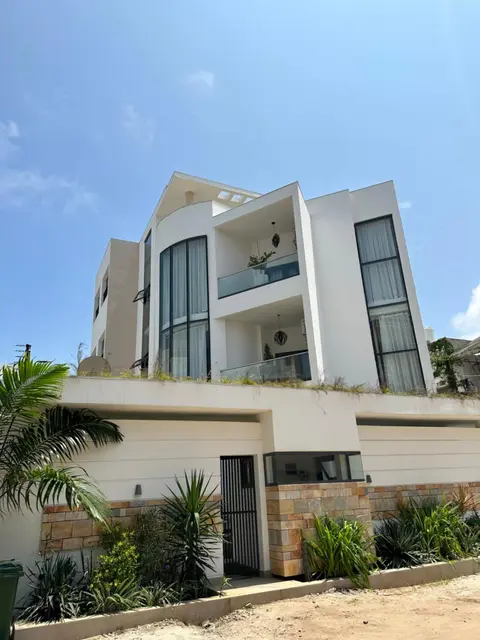 RÉSIDENCE ALICE COTONOU