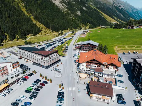 Hotel Mittagskogel Pitztal