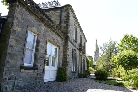 WM Apartments