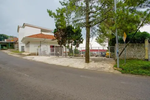 Capital O 3359 Pondok Wisata Jaden Trawas Mojokerto