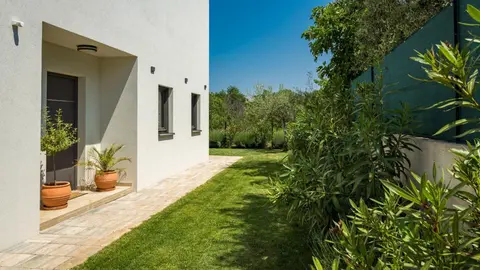 Villa Leonardo by Villas Holiday