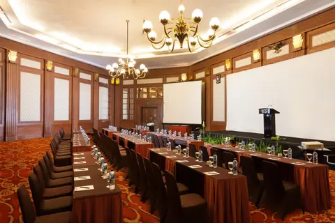 Hotel Santika Premiere Semarang
