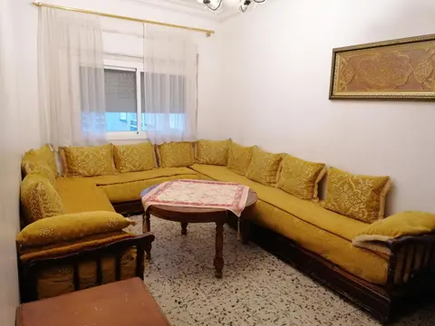 Apartamento renovado céntrico zona Hamama solo familias