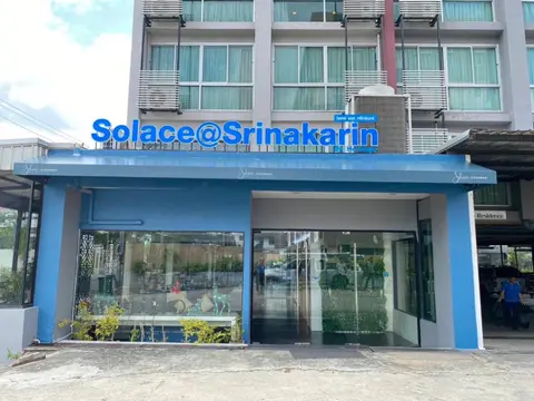 Solace at Srinakarin Hotel