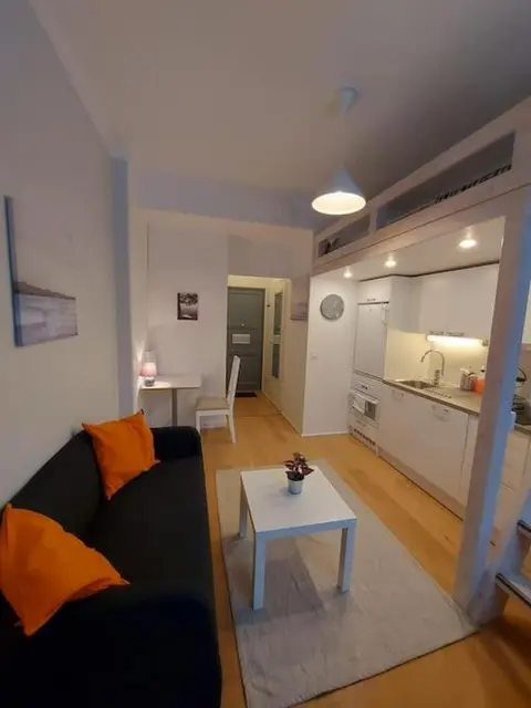 Kotimaailma - Viihtyisä studio lähellä Helsingin keskustaa