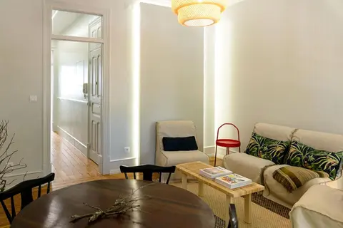 Lisbon Evergreen Apartment