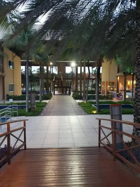 Ap 3 suítes Nascente Golfville Resort próx Beach Park