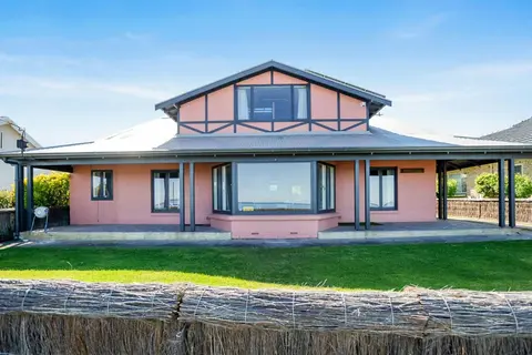 1920 s Victor Harbor Beach House