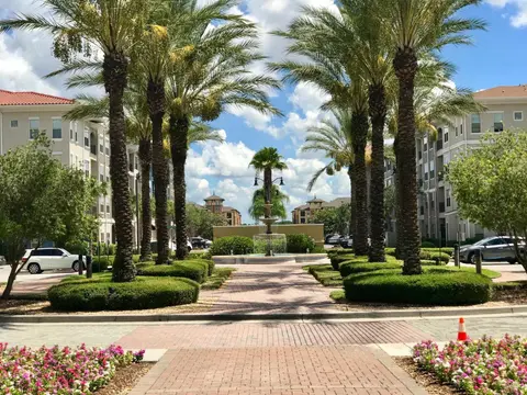 P.11 # Vista Cay Lake View/ Walking distance to the Convention Center/Close to Universal & Disney