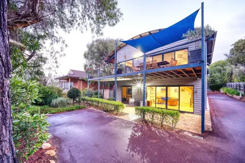 Paradise - Perfect location in the heart of Old Dunsborough