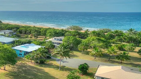 Calma- Beach House Estate