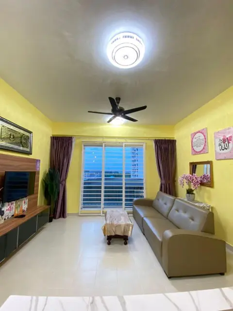 ADZWA HOMESTAY