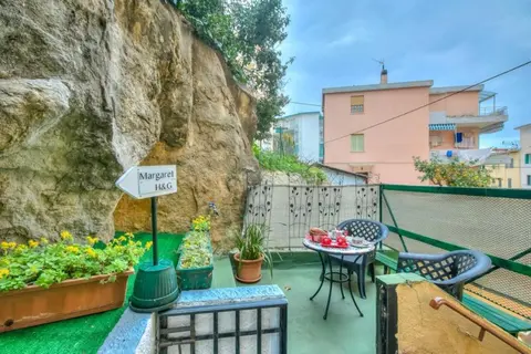 Margherita Home