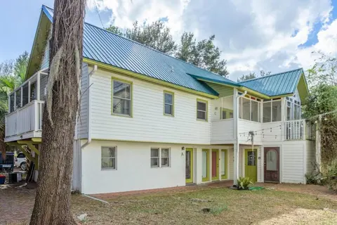 Amazing 2br 2ba with Loft C