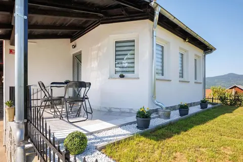 The Spring of Lahinja Apartment - Happy Rentals
