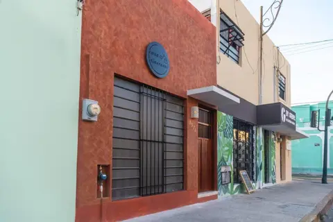 Casa Itinerante, Santa Ana / Mérida, Centro.