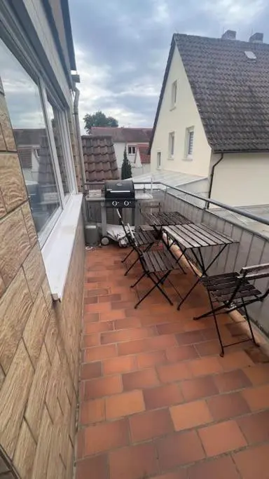 70 qm Wohnung mit Kamin und Balkon