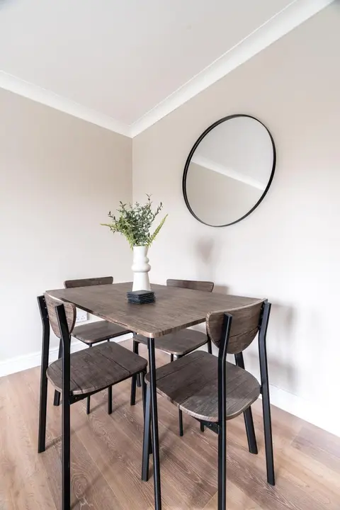 Shaw Apartment