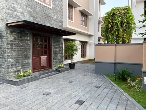 Solomon Apartments,Alappuzha beach.