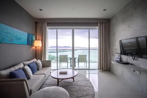 Movenpick Residences Pattaya with Ocean View