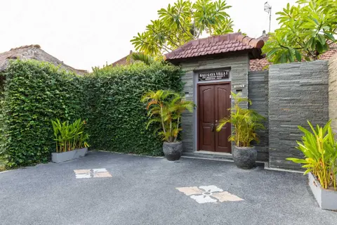 Luxurious Double King Villa w/Pool & WiFi+ Carpark