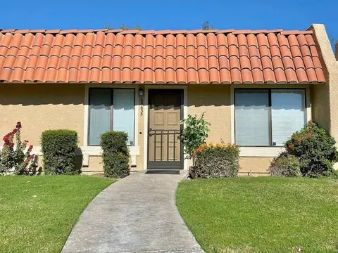 Modern 2BR Rancho Mirage Oasis