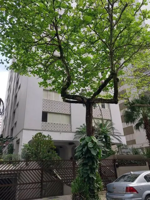Apt perto do mar em Pitangueiras com estacionamento