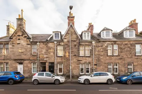 St Andrews - 5 min walk to centre