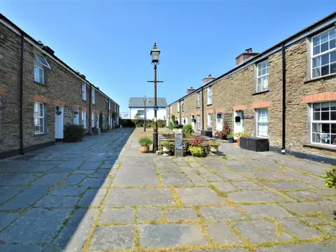 2 Bed in Wadebridge oc-kcott