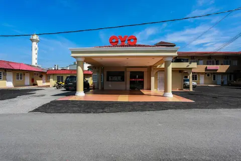 Bangi Lanai Hotel