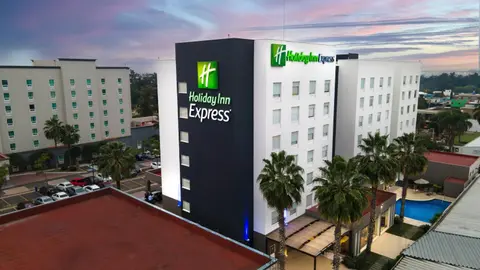 Holiday Inn Express Guadalajara Aeropuerto by IHG