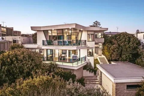 Orton Oceanview Luxury Retreat
