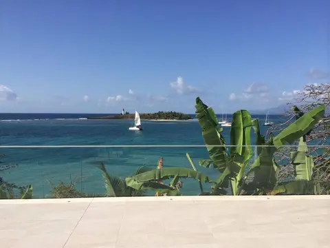 Une Terrasse sur la Mer