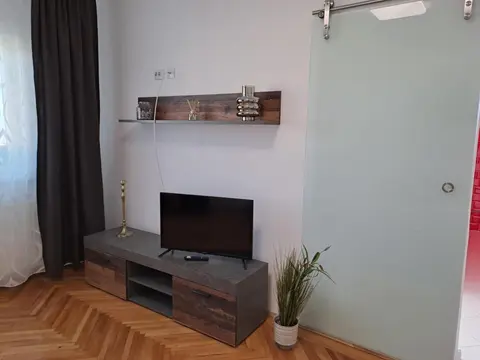 Rosso Apartment Brasov