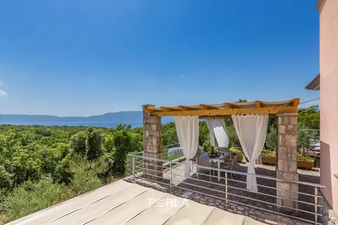 House SEA VIEW with pool on Krk island, beatiful beach