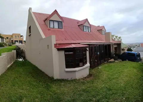 Babiana Peaks Mountainside Cabin