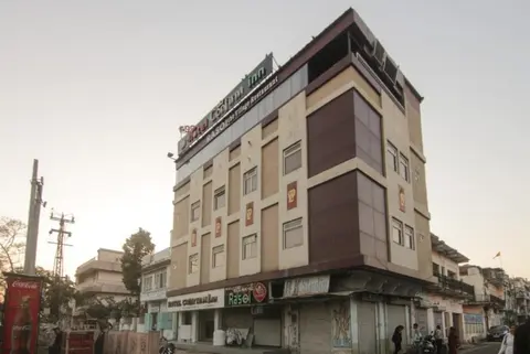 Hotel Confirm Inn Kota