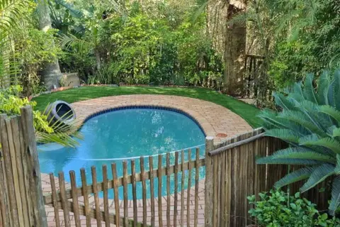 West Villa