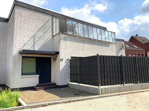Ferienwohnungen Arp "Beach House" mit Terrasse und Parkplatz