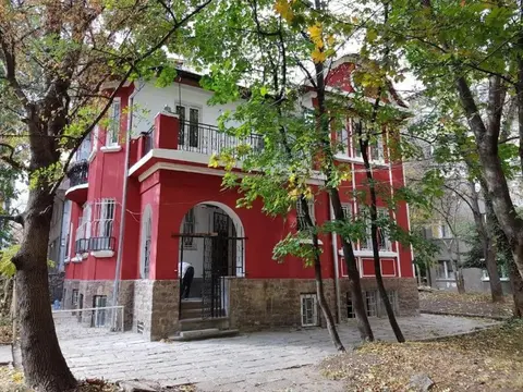 Top Center Studio 5