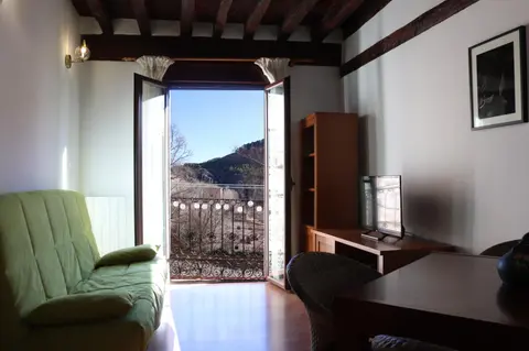 Sobre Los Tilos Apartamento