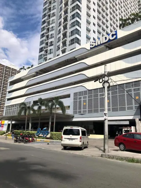 The SPARKLE Comfortable living by Awsom Phil