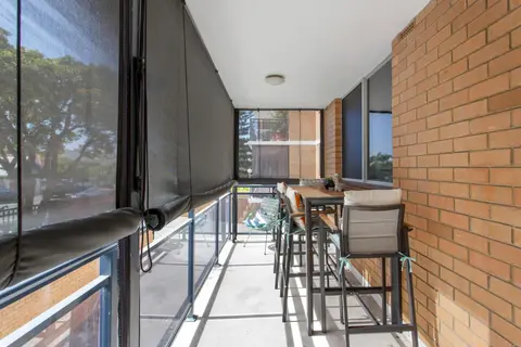 East Fremantle Escape