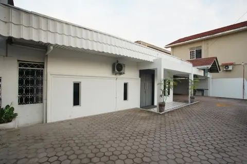 Hotel Bhakti Syariah