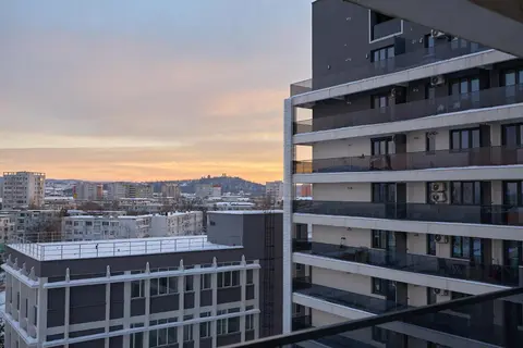 CozyCollection Apartments at Q Residence #2